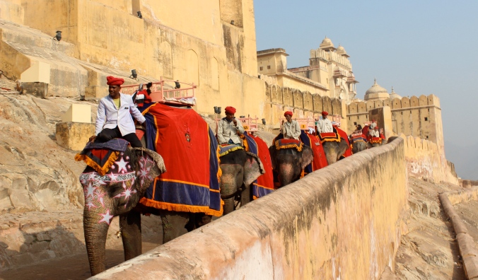 Elephant_Ride_at_Amber_Fort,_Jaipur